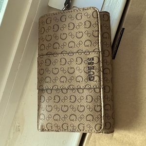 Guess purse